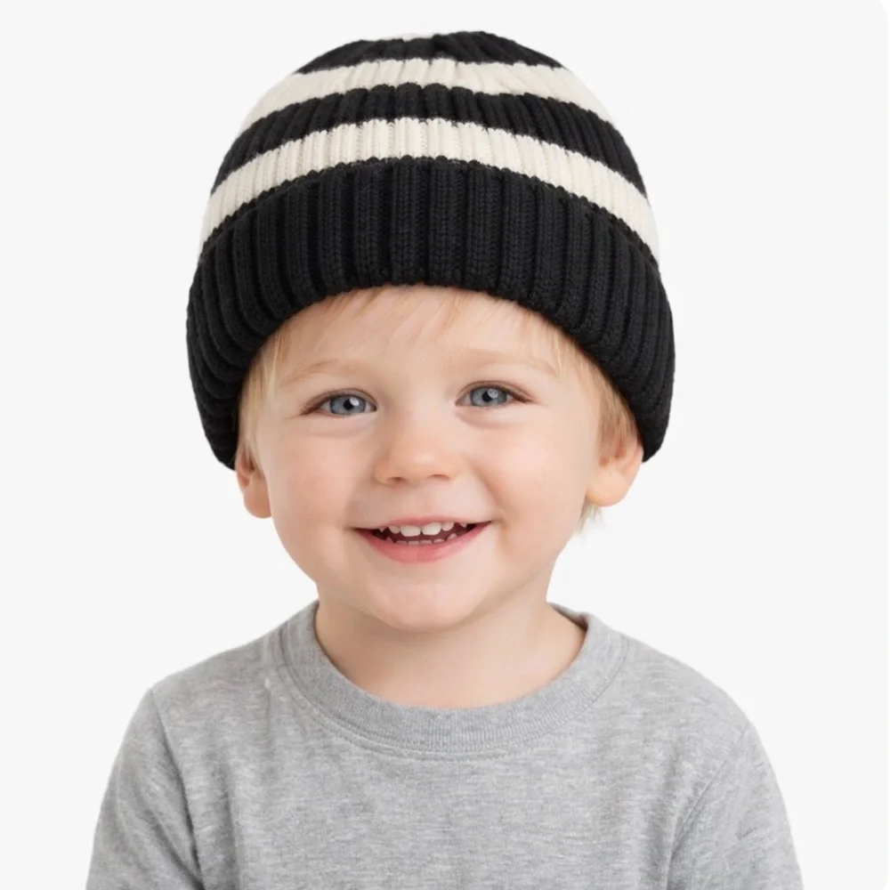BabyGAP Black and White Striped Beanie Size 12-24 Months